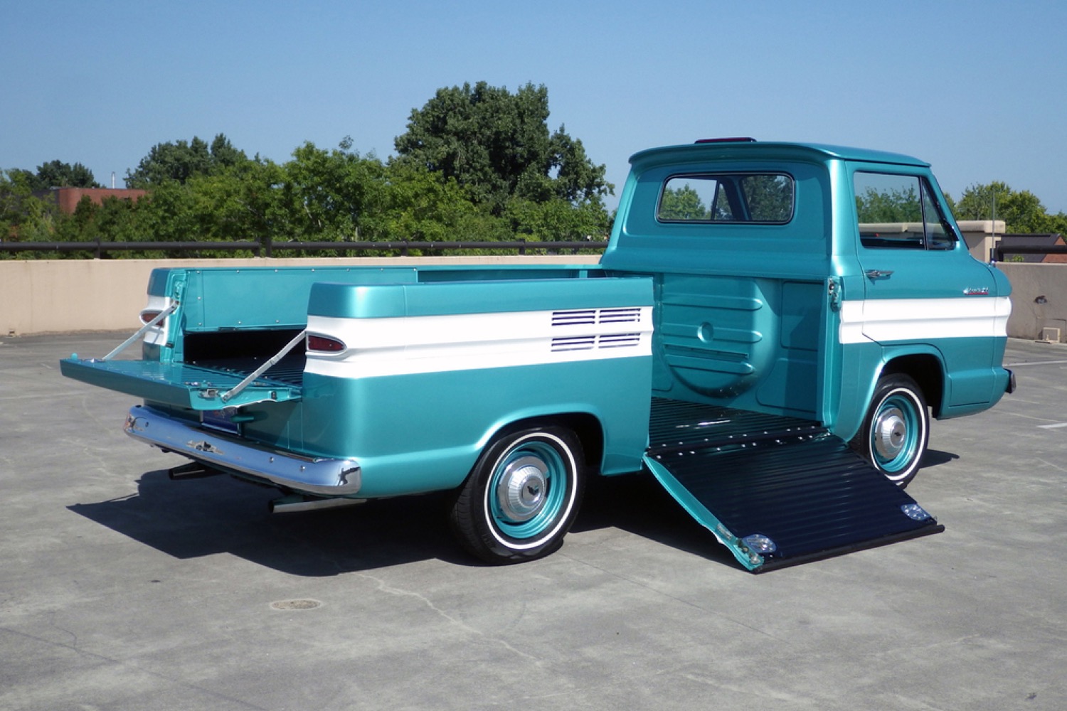 1961-Chevrolet-Corvair-Custom-Loadside-Pickup-Auction-006.jpg