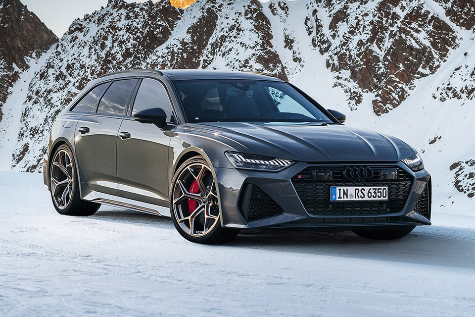 https __hypebeast.com_image_2022_11_audi-rs6-avant-rs7-sportback-performance-info-0000.jpg