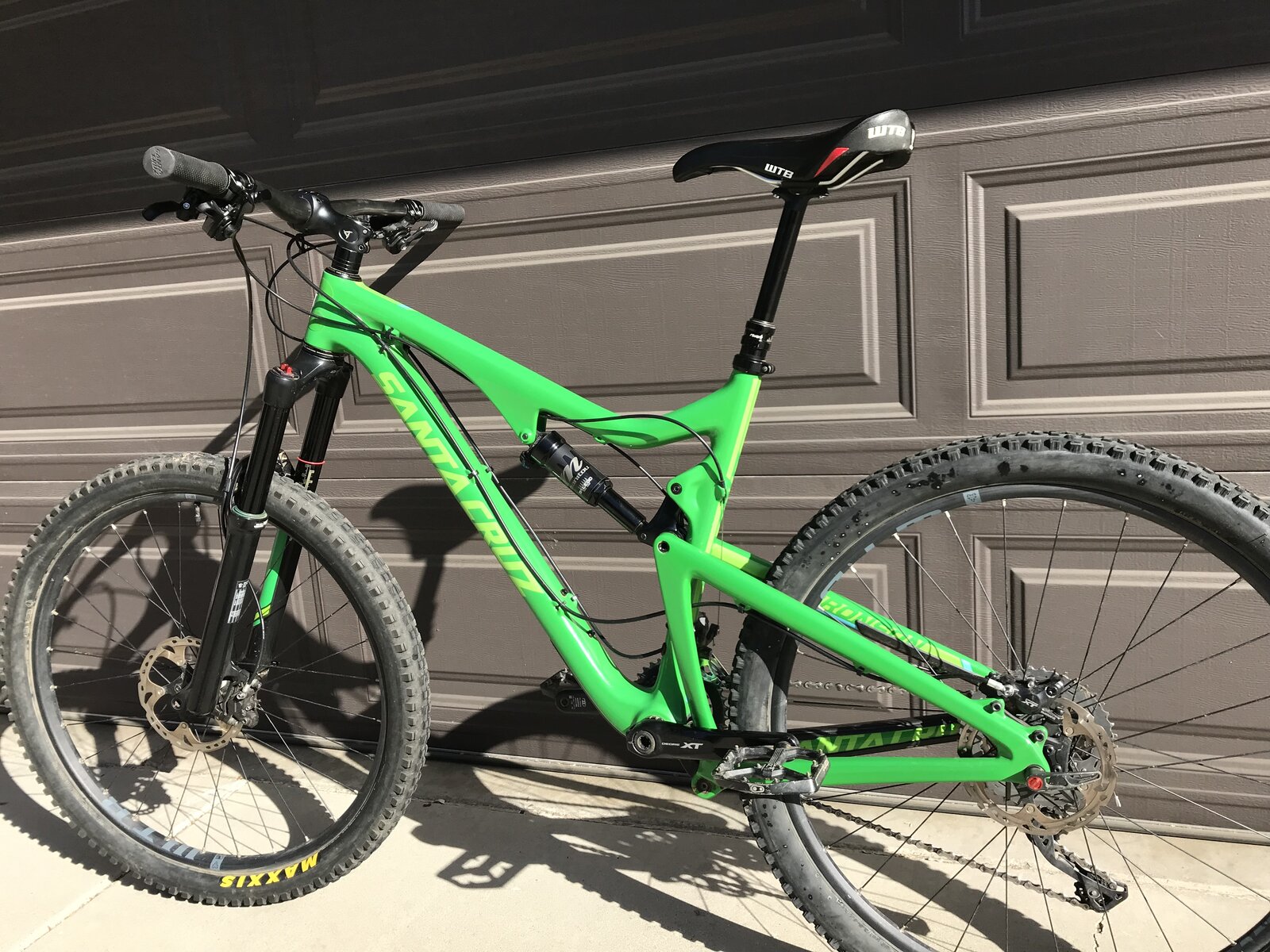 SOLD 2015 Santa Cruz Bronson C XT build imtbtrails