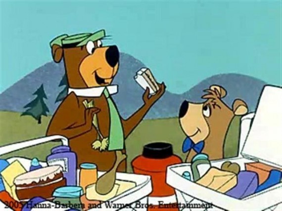 Yogi-and-Boo-Boo-yogi-bear-18736490-570-427.jpg